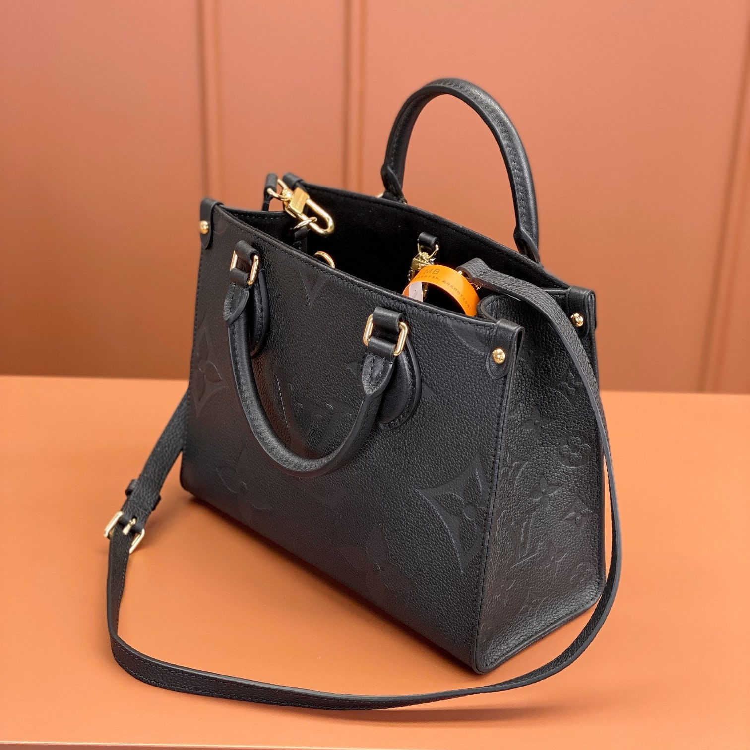 Louis Vuitton 路易威登 Leather Goods