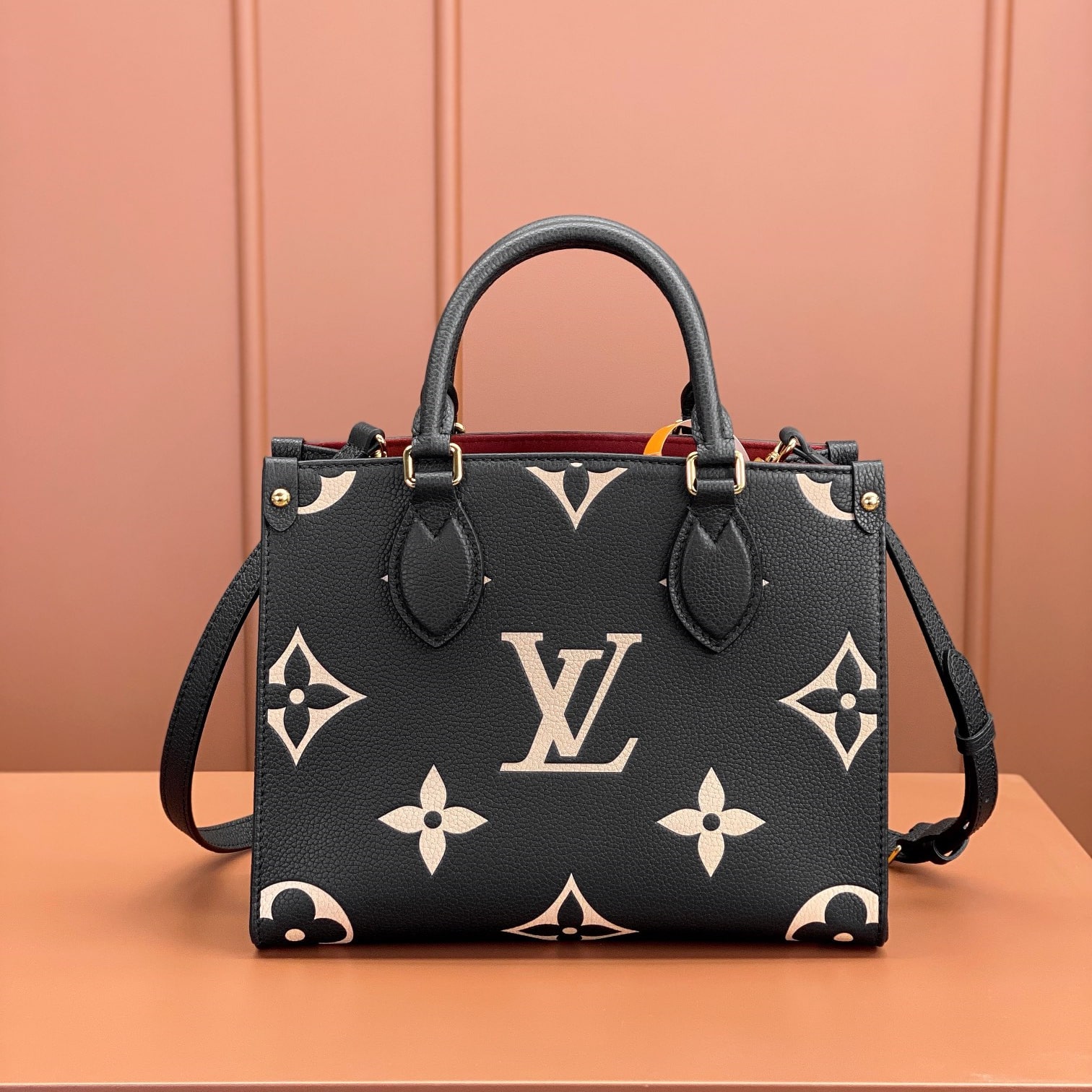 Louis Vuitton 路易威登 Leather Goods