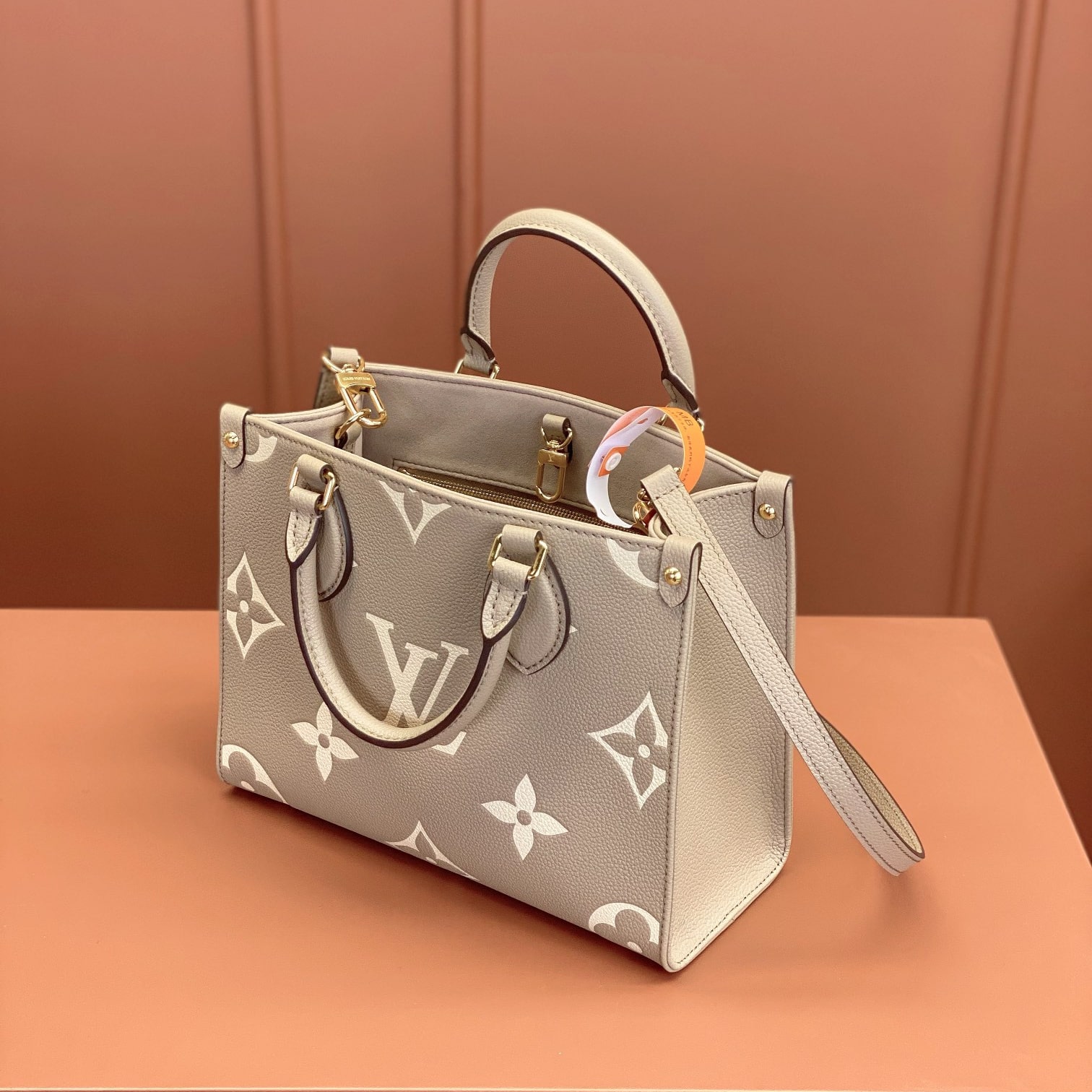 Louis Vuitton 路易威登 Leather Goods