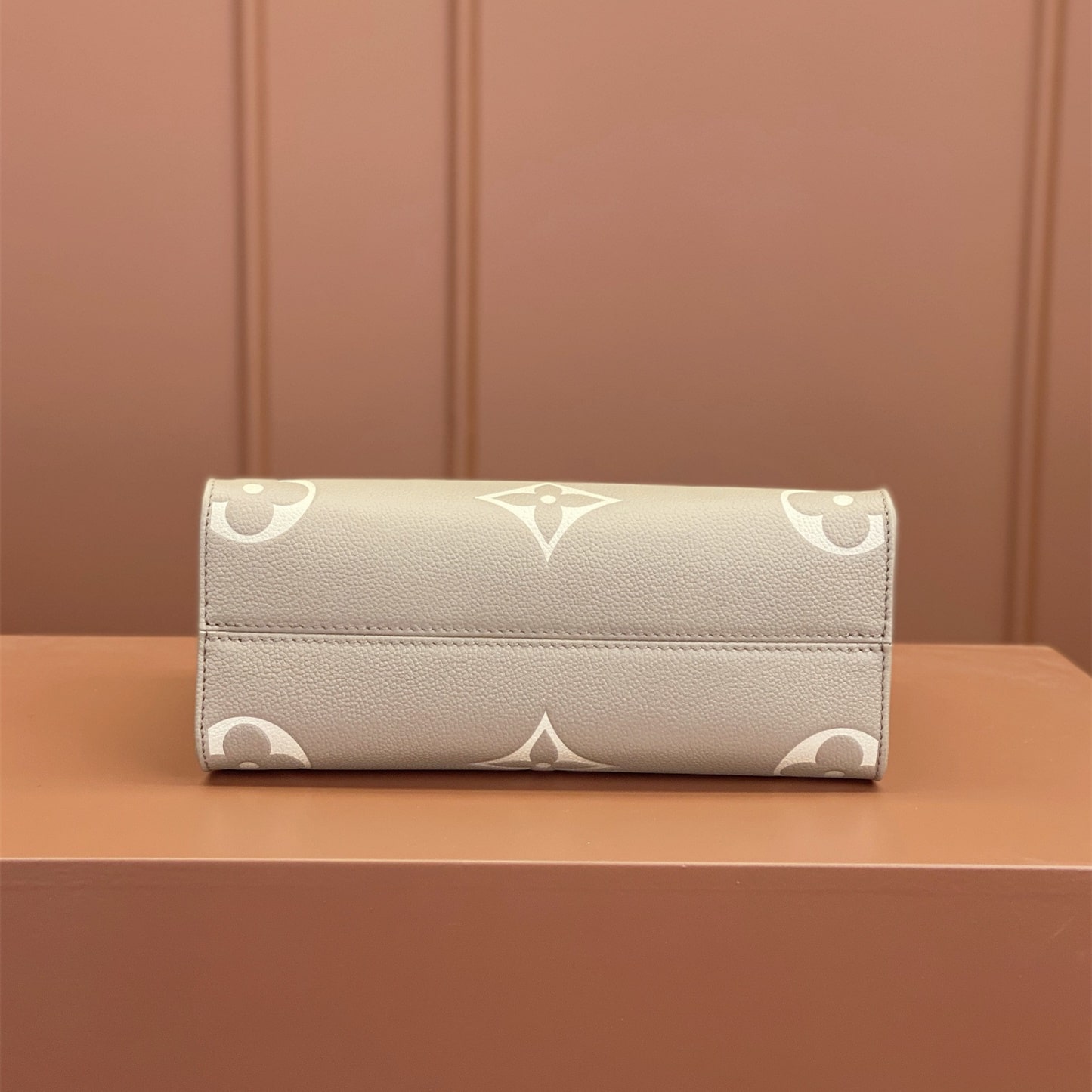 Louis Vuitton 路易威登 Leather Goods