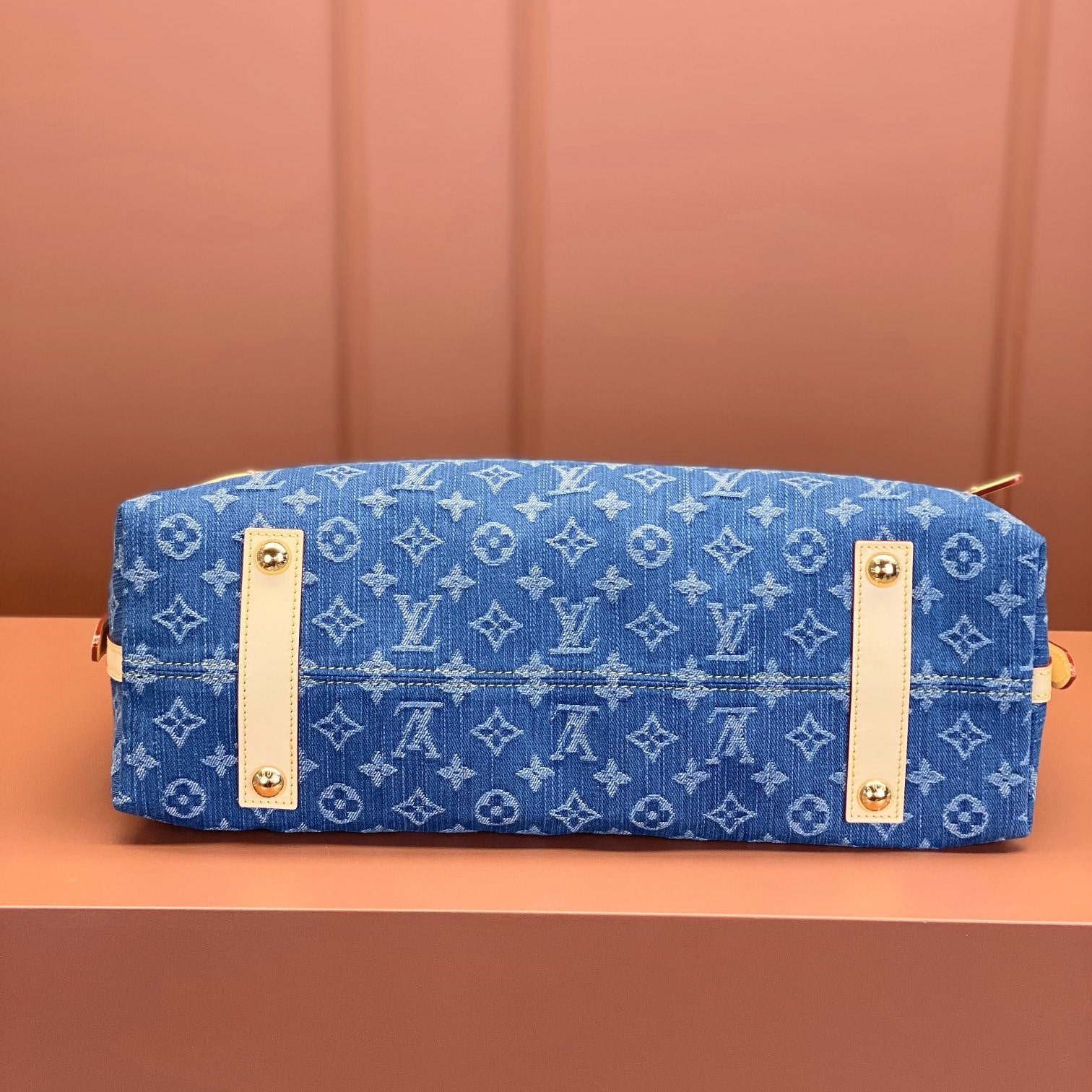 Louis Vuitton 路易威登 Leather Goods