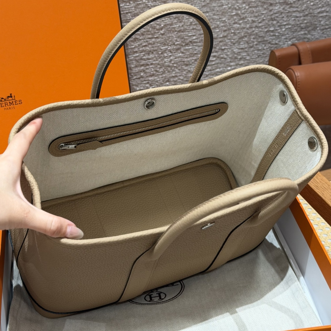 Hermès 愛馬仕 Leather Goods