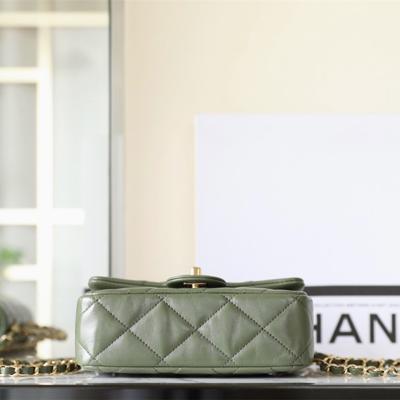 Chanel 香奈兒 Leather Goods