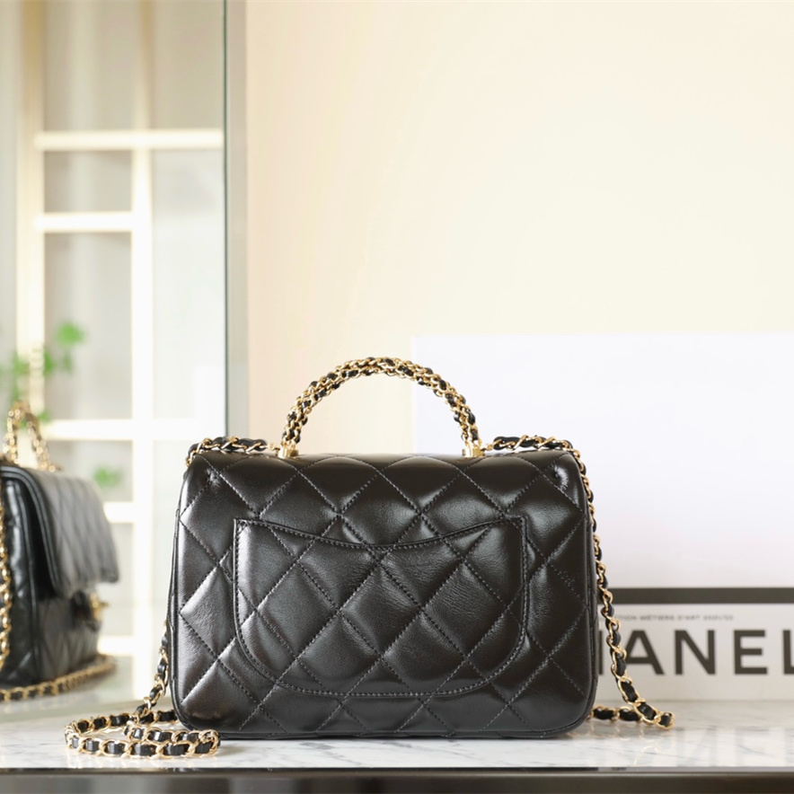 Chanel 香奈兒 Leather Goods