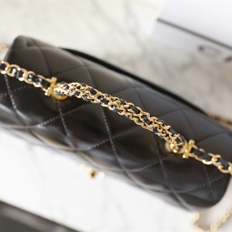 Chanel 香奈兒 Leather Goods