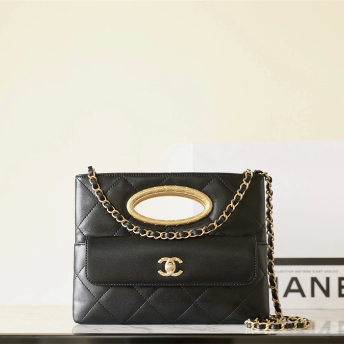 Chanel 香奈兒 Leather Goods