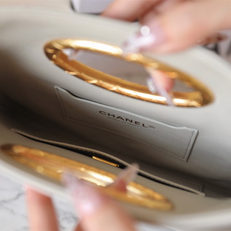 Chanel 香奈兒 Leather Goods