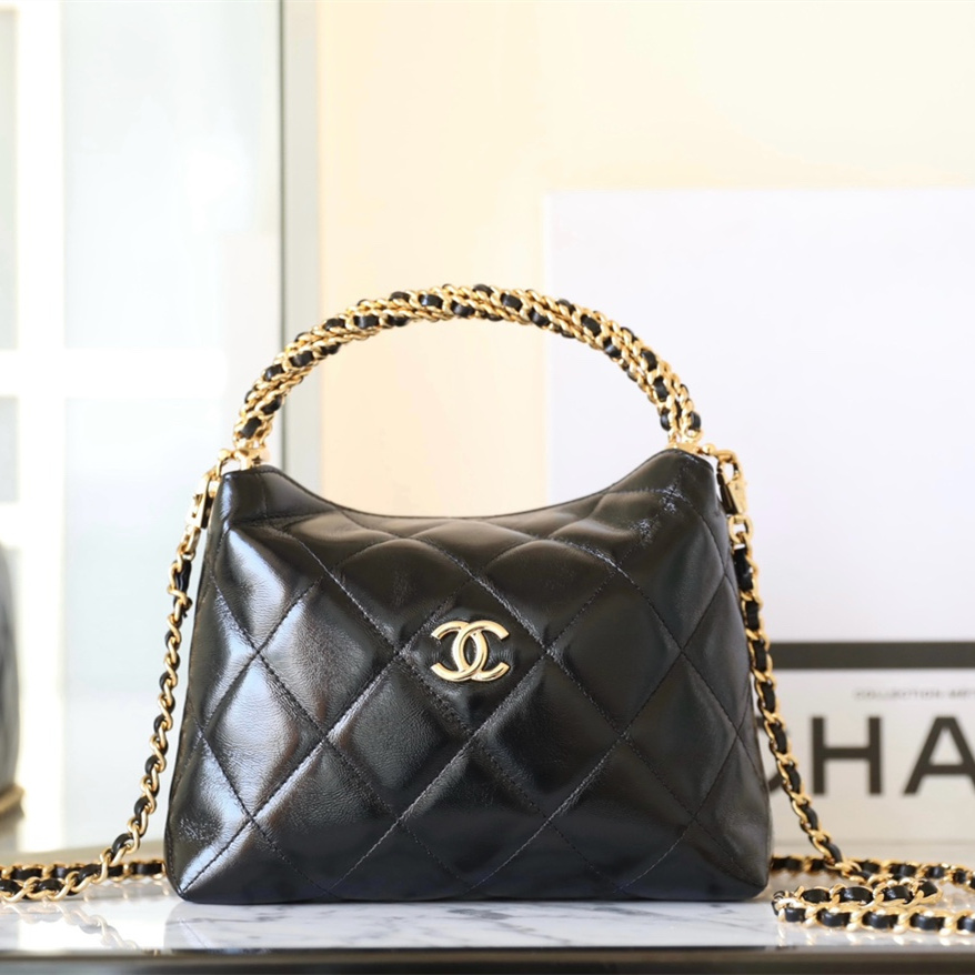 Chanel 香奈兒 Leather Goods