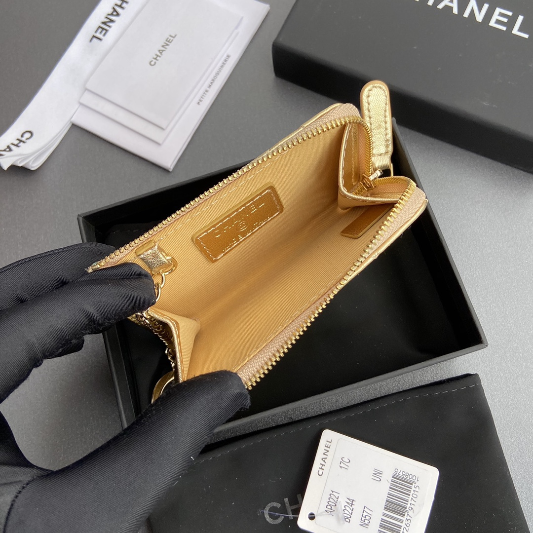 Chanel 香奈兒 Leather Goods