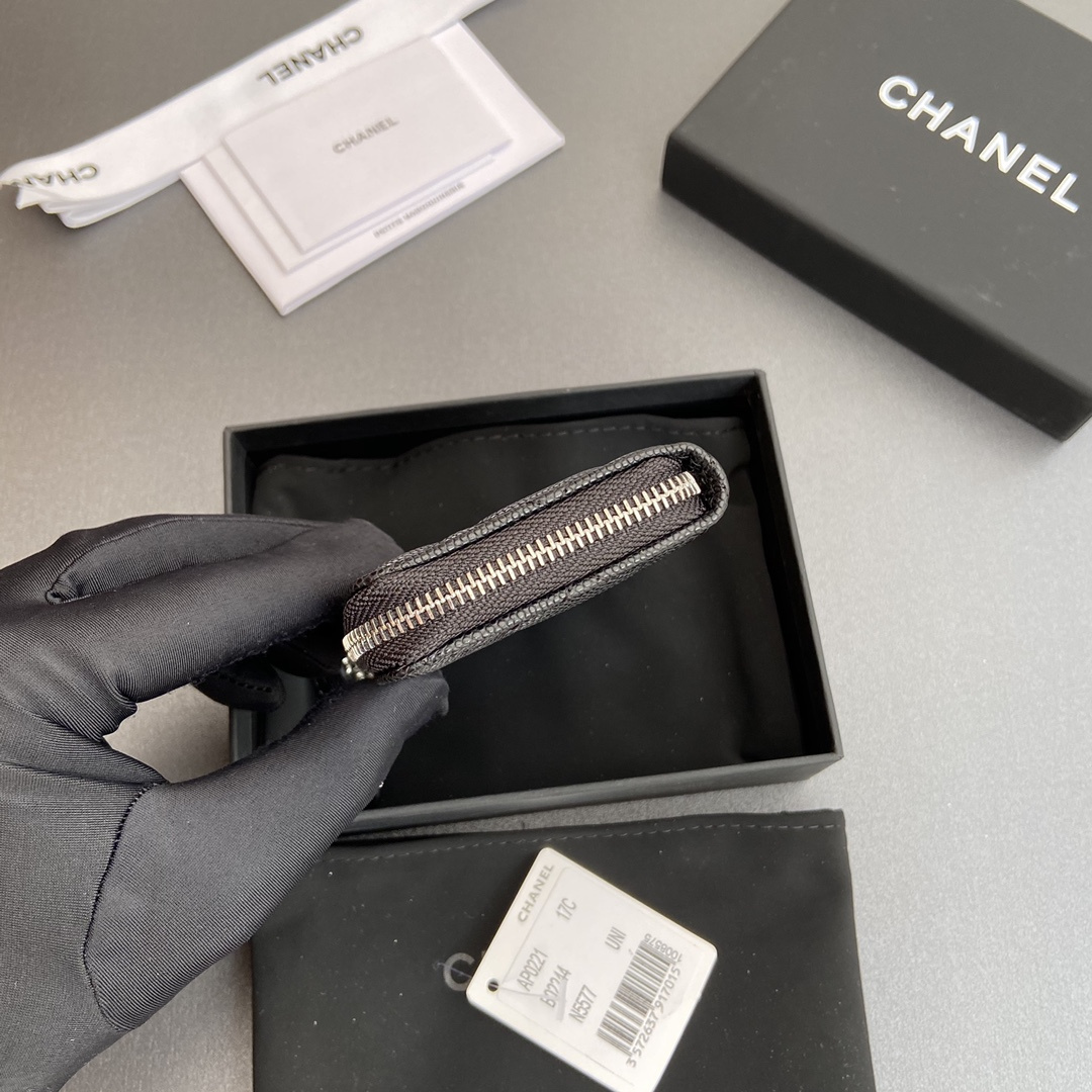Chanel 香奈兒 Leather Goods