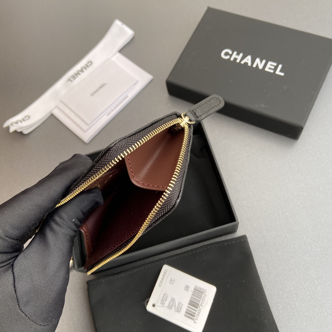 Chanel 香奈兒 Leather Goods