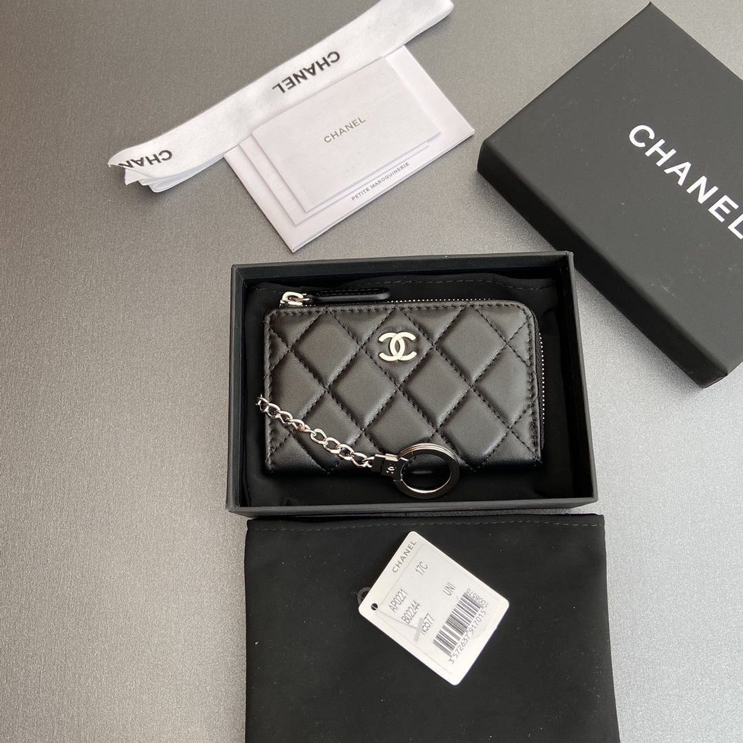 Chanel 香奈兒 Leather Goods