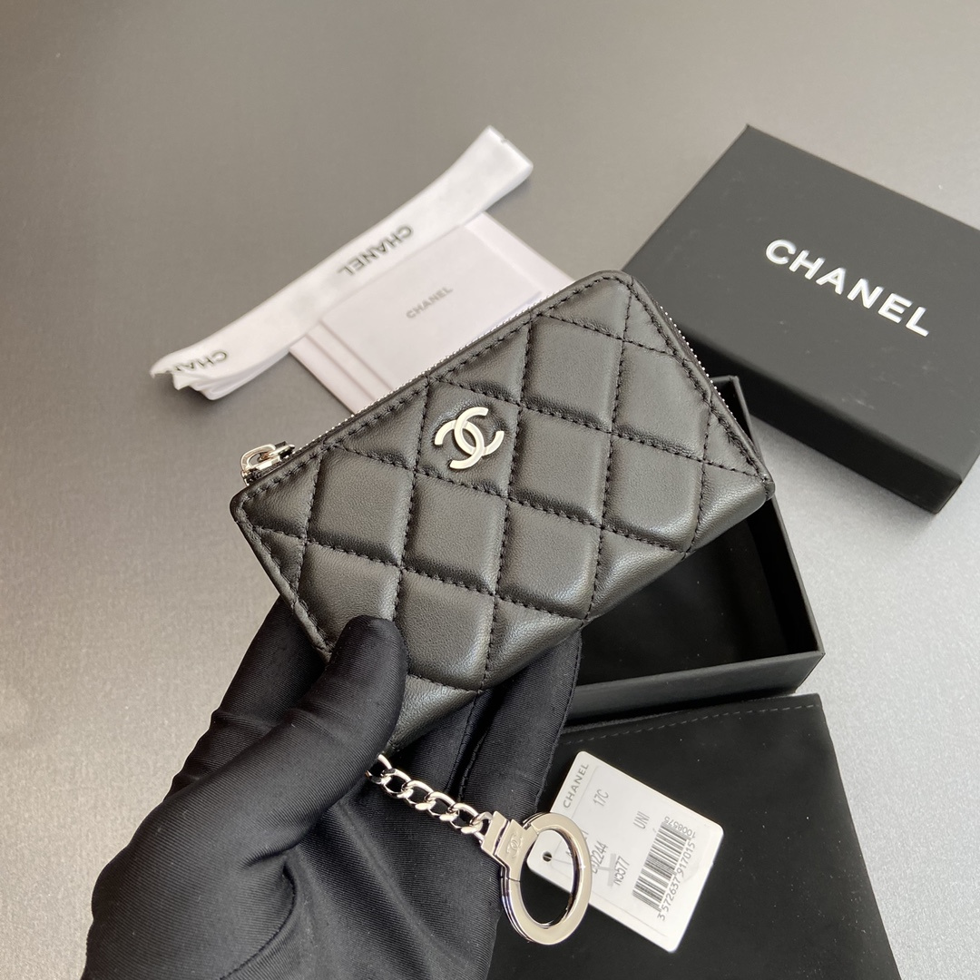 Chanel 香奈兒 Leather Goods