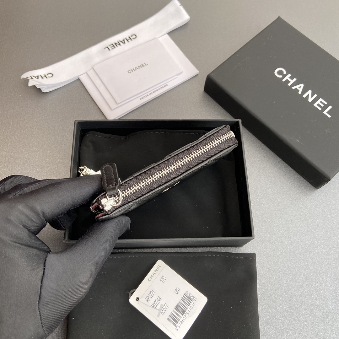 Chanel 香奈兒 Leather Goods