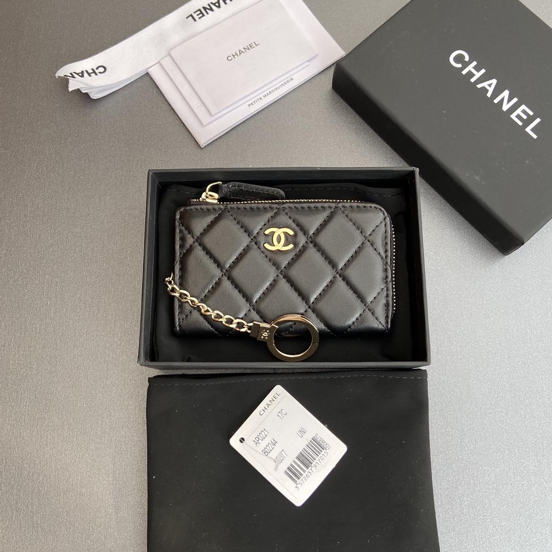 Chanel 香奈兒 Leather Goods