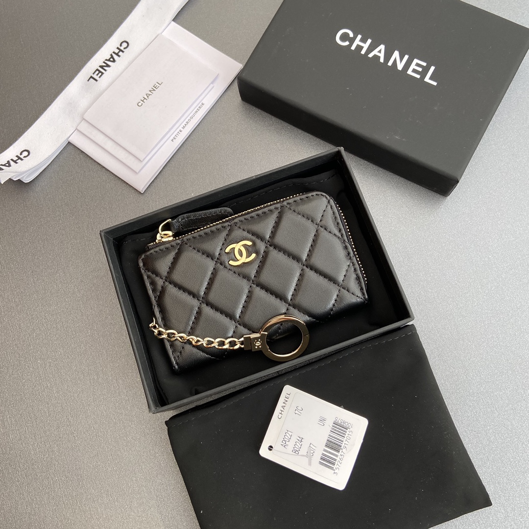 Chanel 香奈兒 Leather Goods