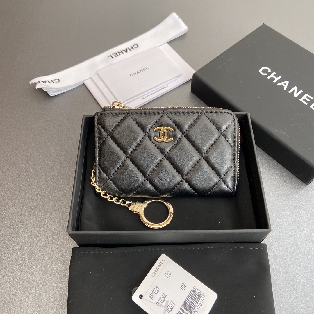 Chanel 香奈兒 Leather Goods