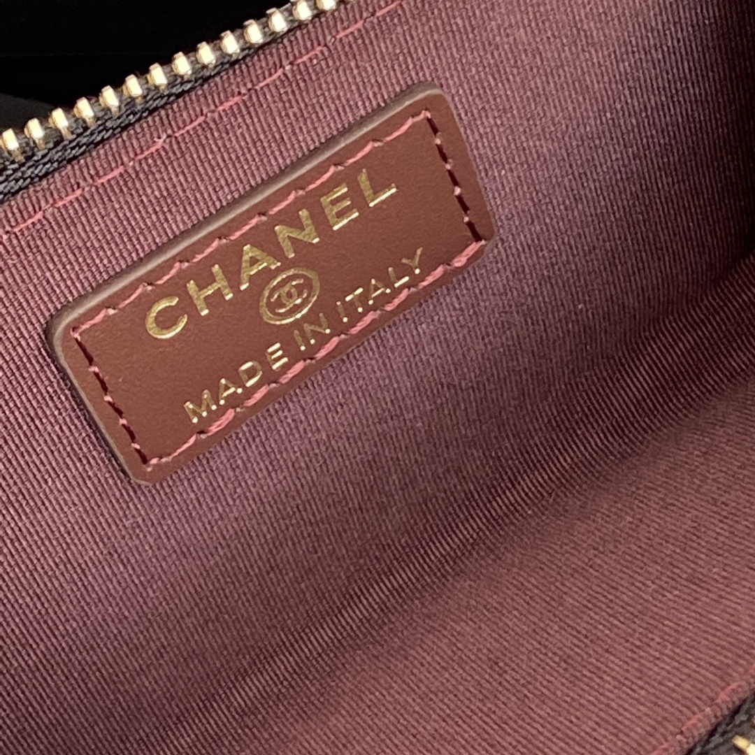 Chanel 香奈兒 Leather Goods