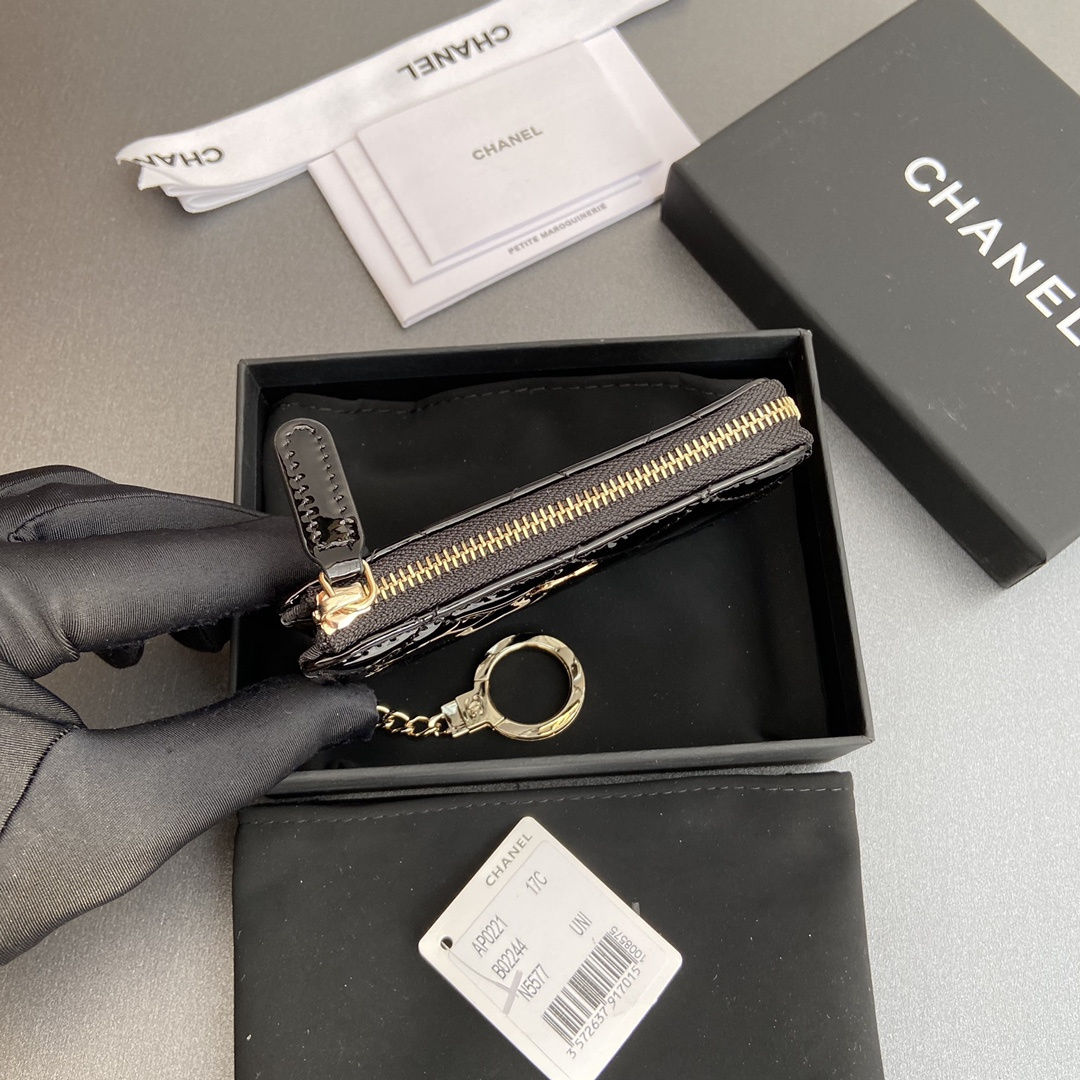 Chanel 香奈兒 Leather Goods