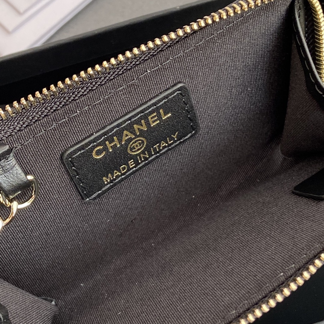 Chanel 香奈兒 Leather Goods