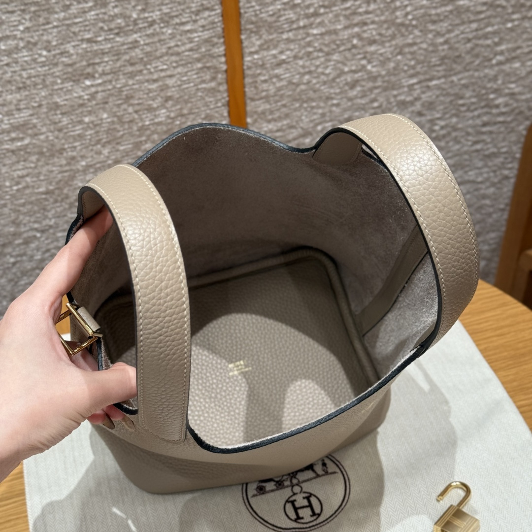 Hermès 愛馬仕 Leather Goods