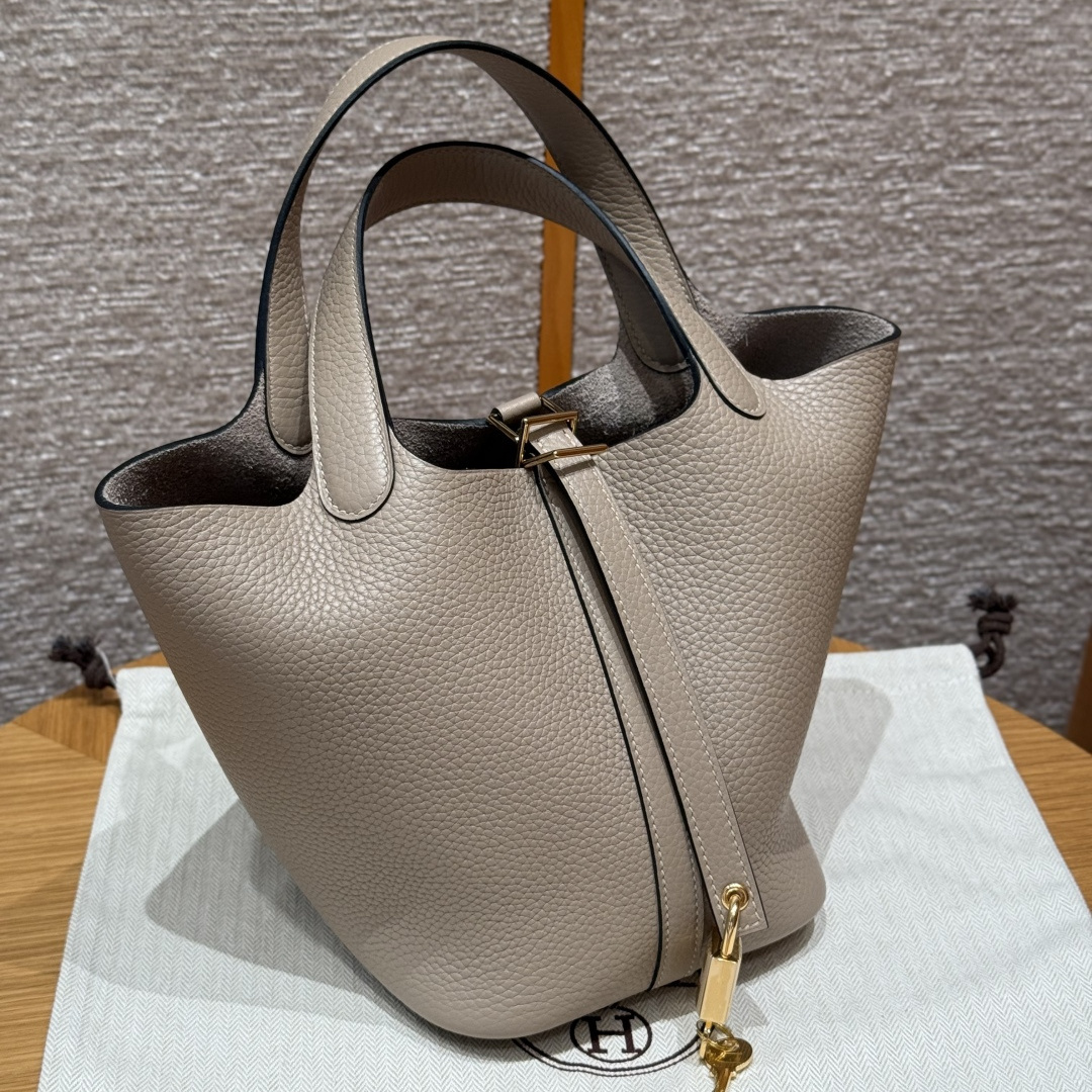 Hermès 愛馬仕 Leather Goods