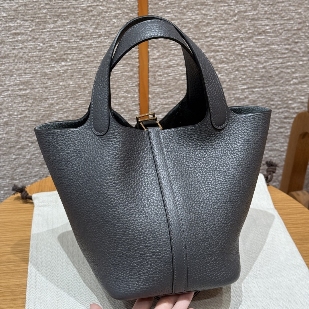 Hermès 愛馬仕 Leather Goods