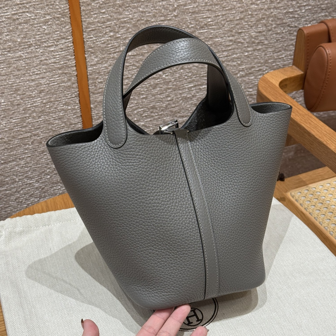 Hermès 愛馬仕 Leather Goods