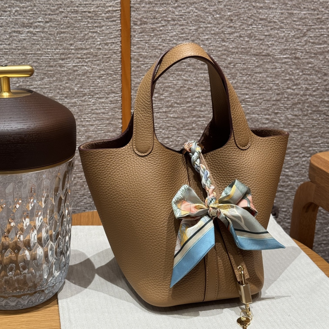 Hermès 愛馬仕 Leather Goods