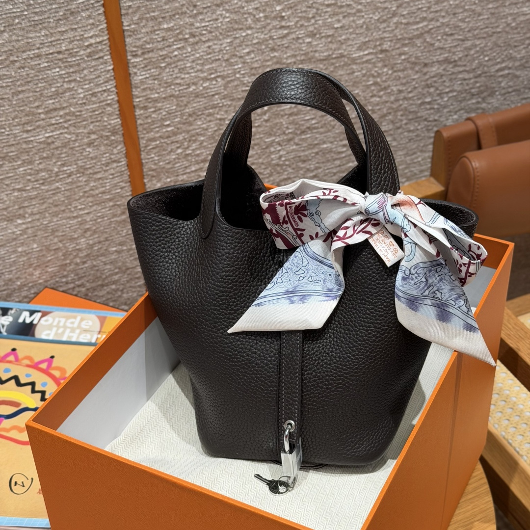 Hermès 愛馬仕 Leather Goods