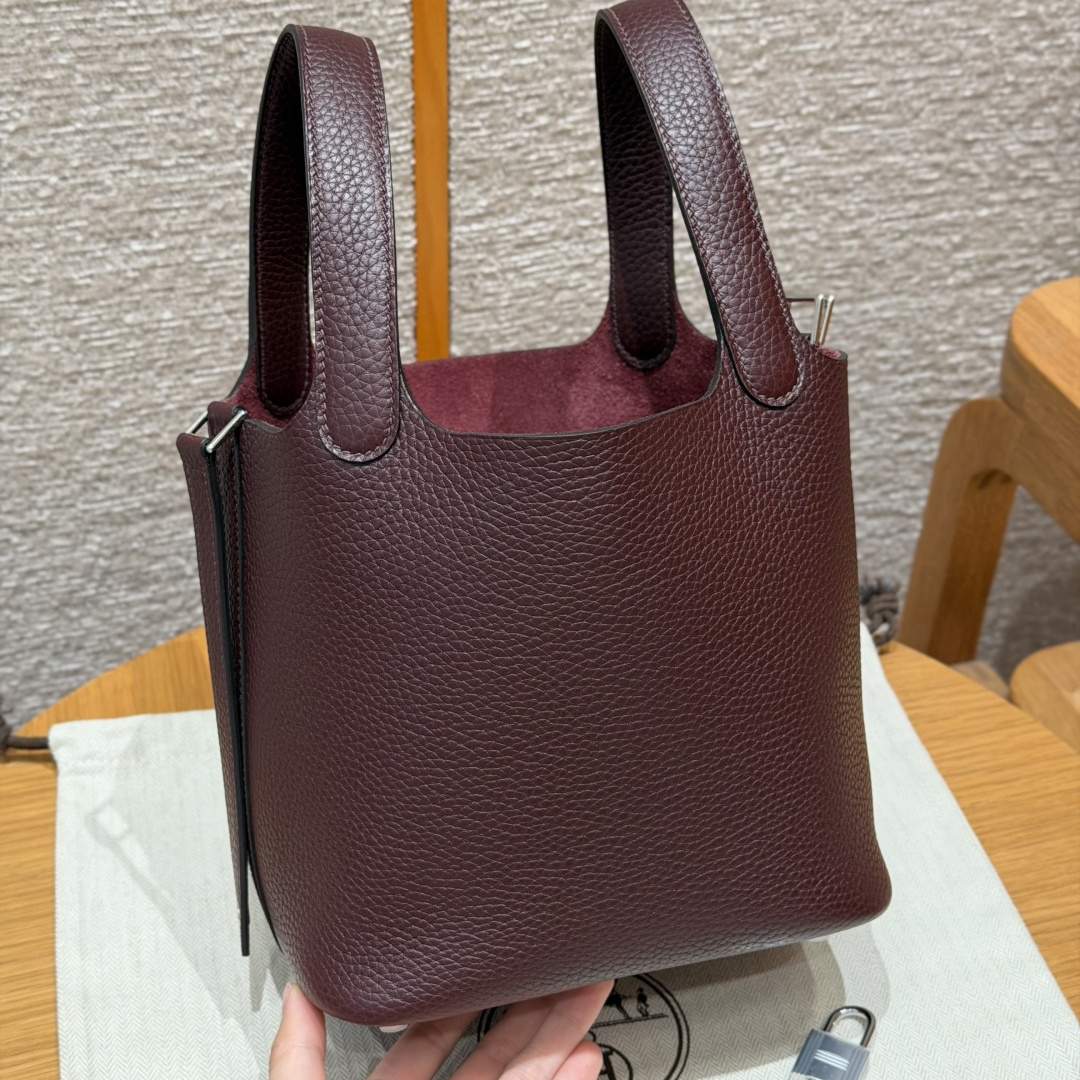 Hermès 愛馬仕 Leather Goods