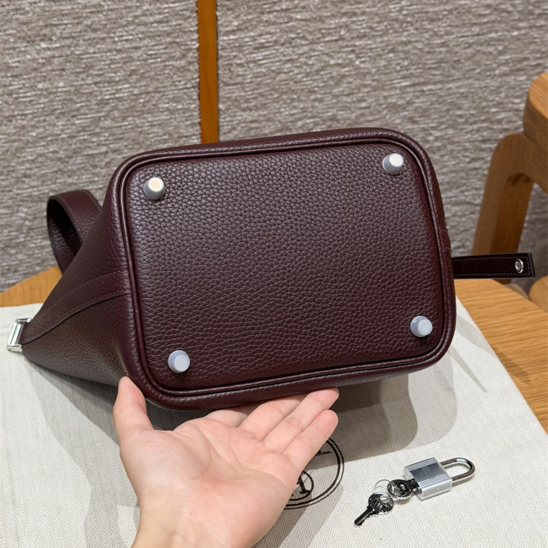 Hermès 愛馬仕 Leather Goods