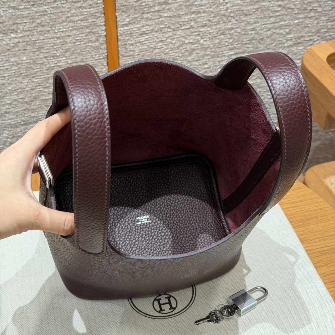 Hermès 愛馬仕 Leather Goods
