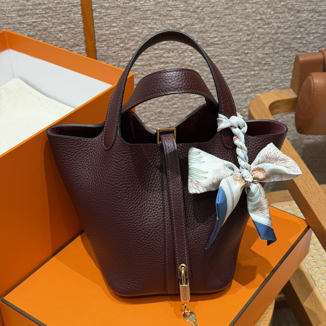 Hermès 愛馬仕 Leather Goods