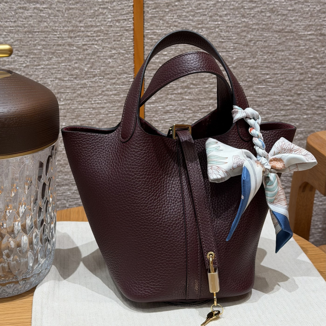 Hermès 愛馬仕 Leather Goods
