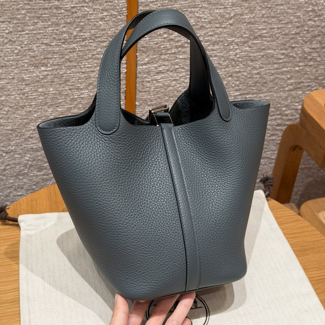 Hermès 愛馬仕 Leather Goods