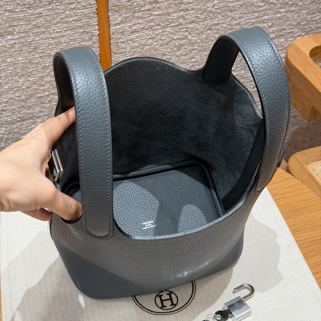 Hermès 愛馬仕 Leather Goods