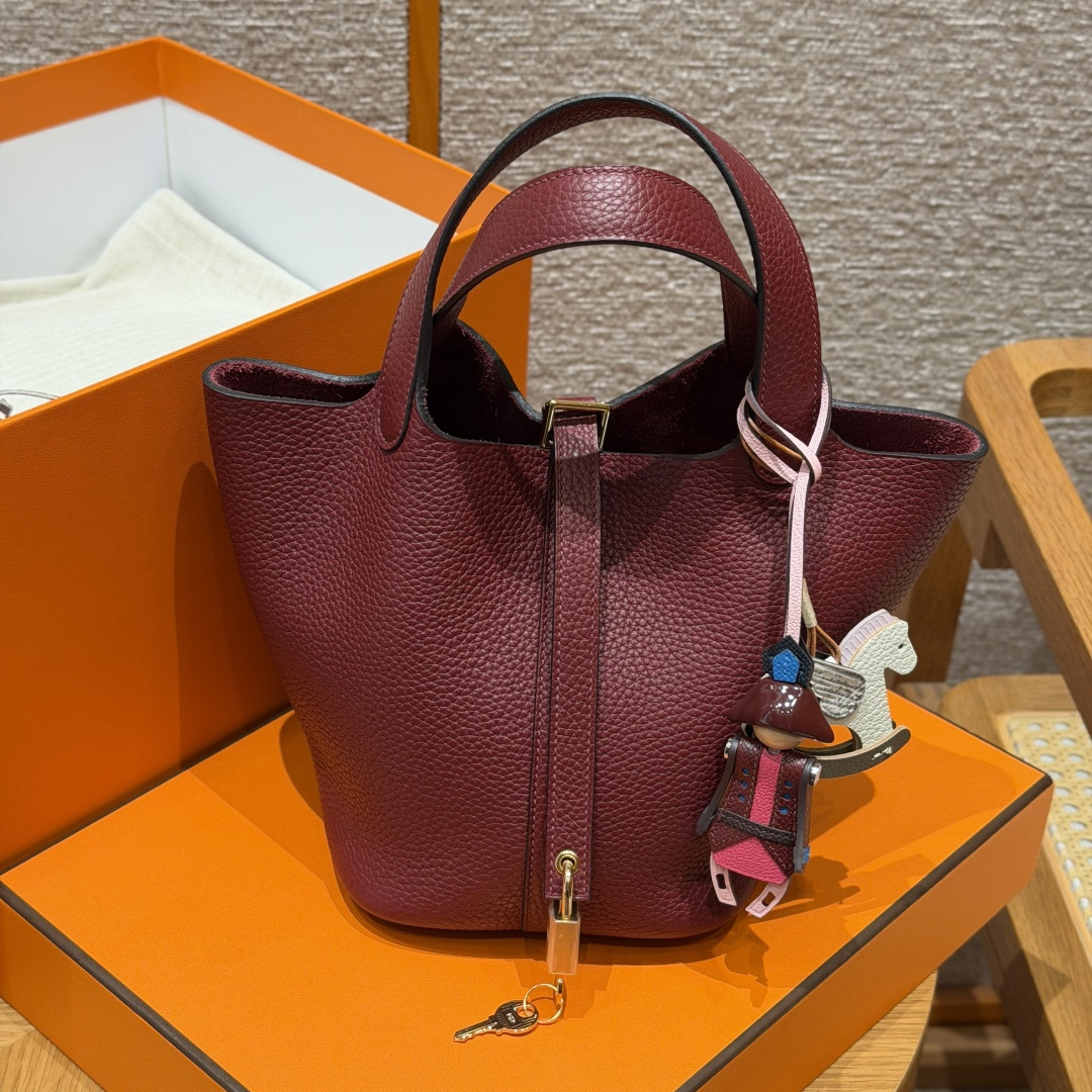 Hermès 愛馬仕 Leather Goods