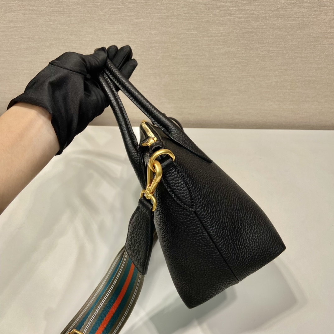 Prada 普拉達 Leather Goods