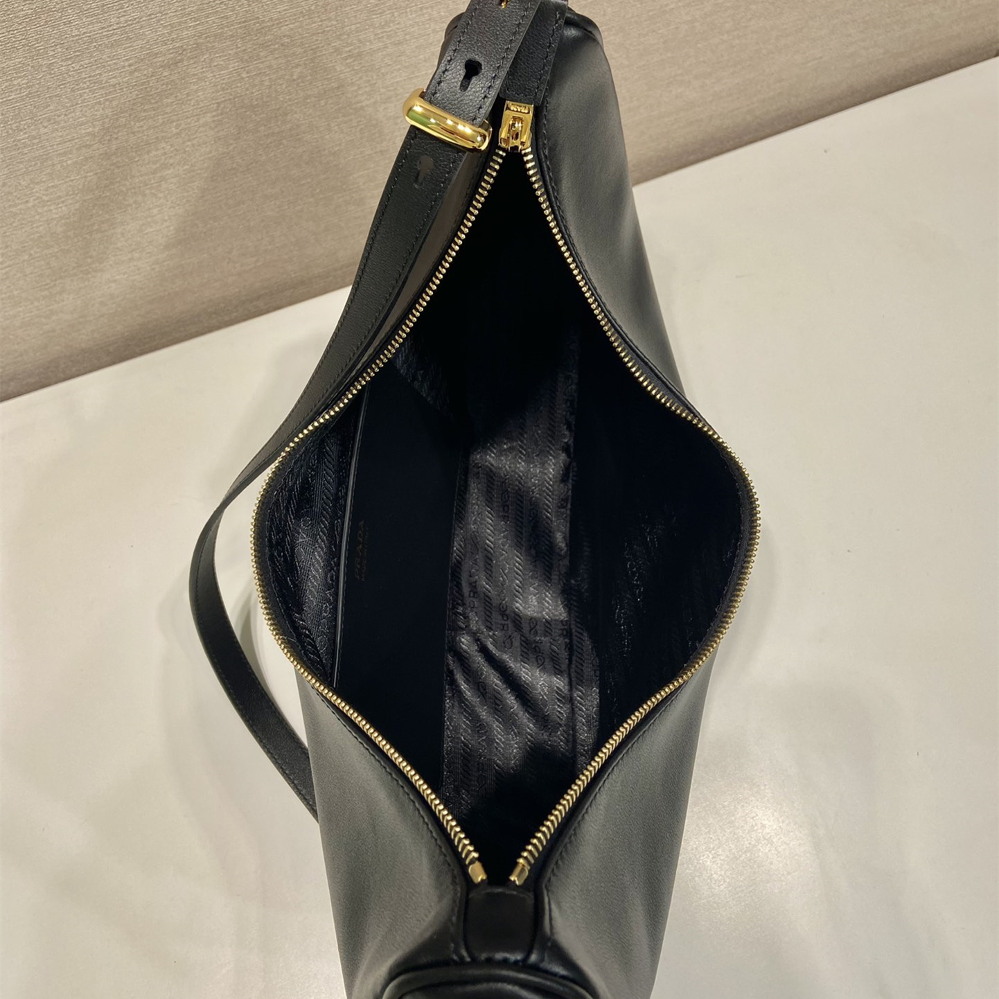 Prada 普拉達 Leather Goods