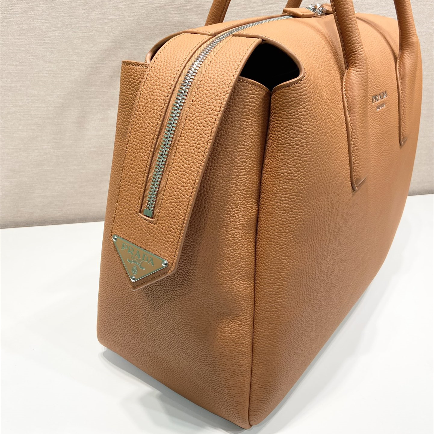 Prada 普拉達 Leather Goods