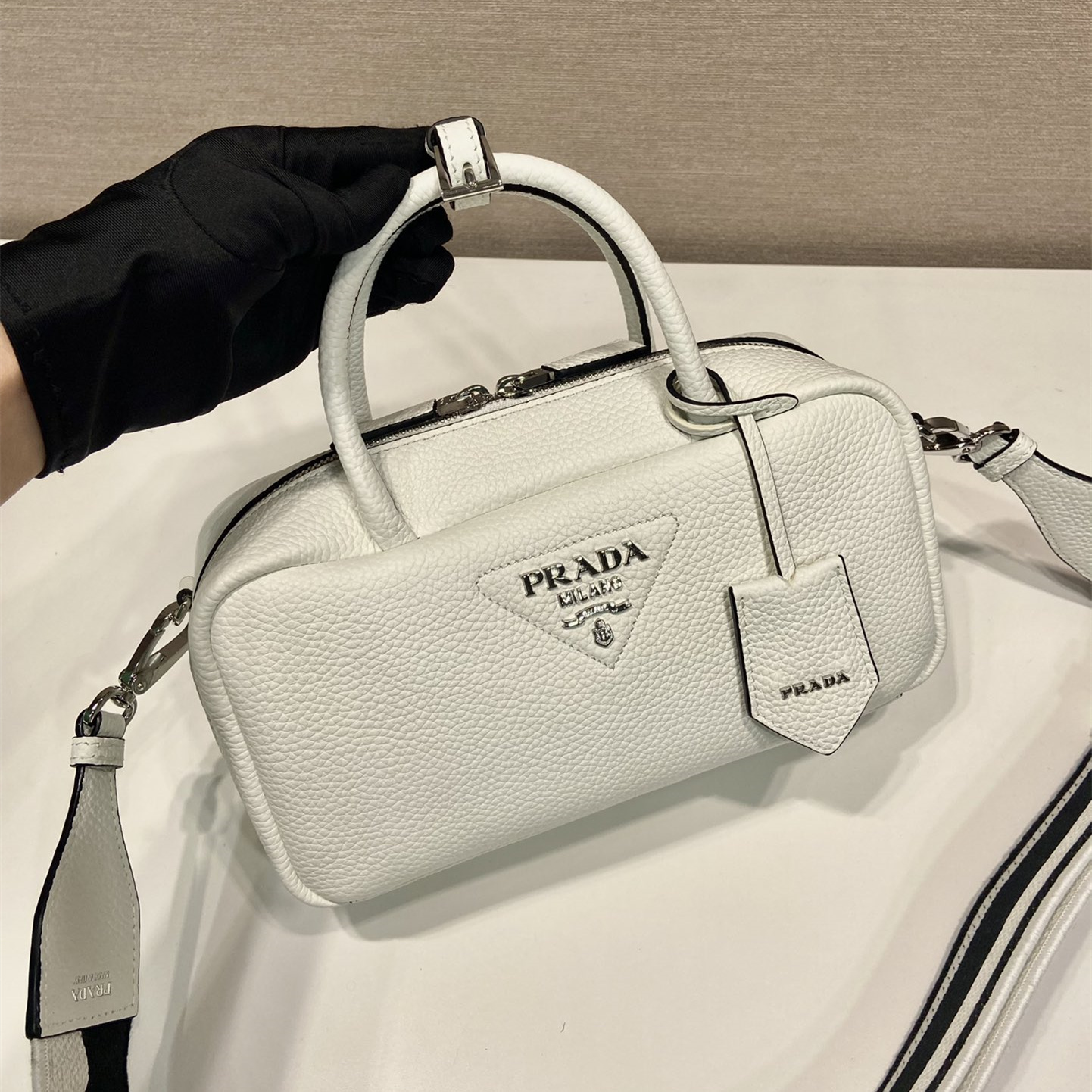 高仿Prada手提包1BB102白色免檢版
